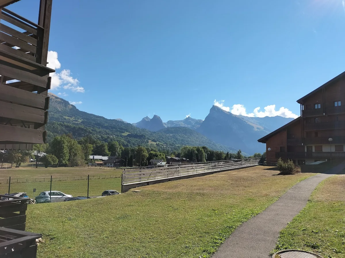 Appartement à Morillon avec vue sur la montagne du Criou, Grand Massif